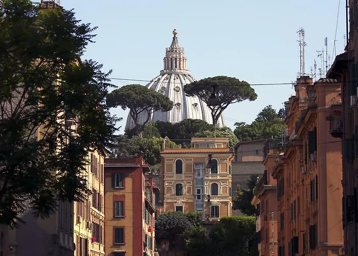 285 Vatican 3*